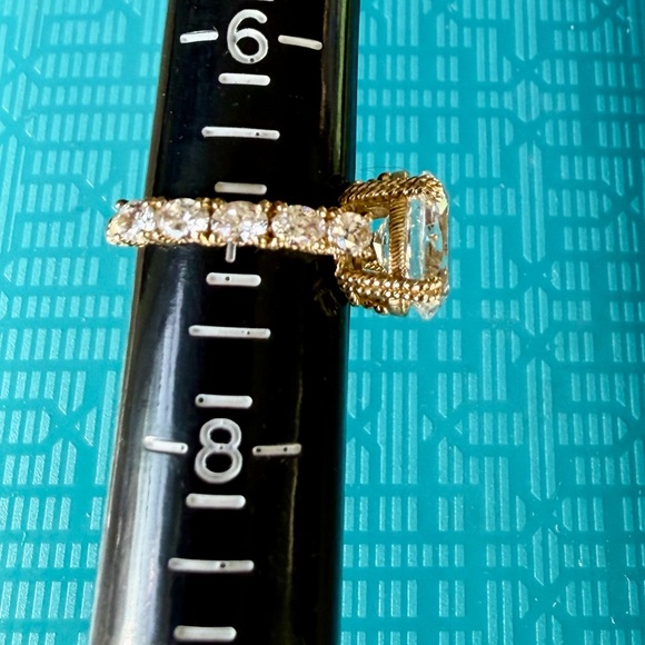 Vintage Judith Ripka Oval Cut Diamonique Engagement Ring (RARE) - Picture 5 of 10